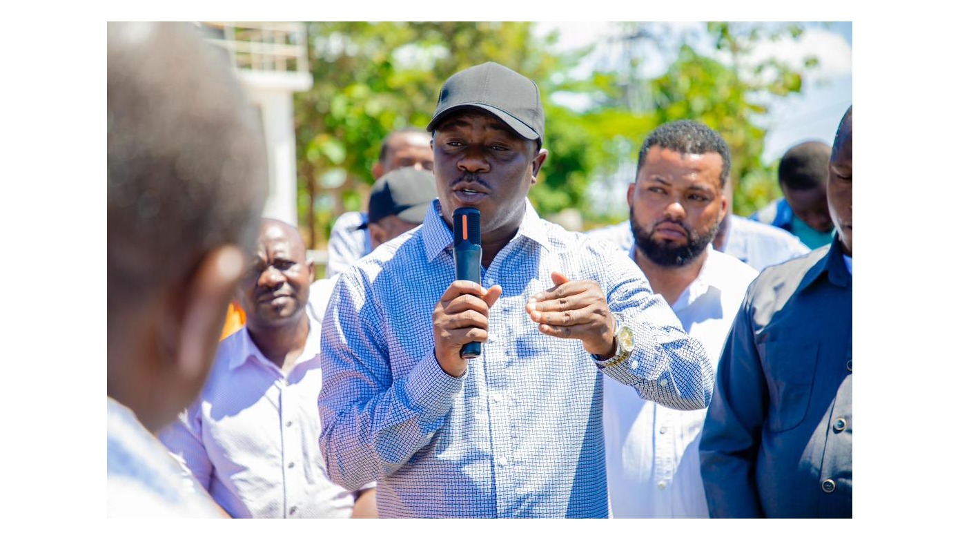 WAZIRI AWESO ASISITIZA WANANCHI KUPATA MAJI KWA MRADI WA BANGULO