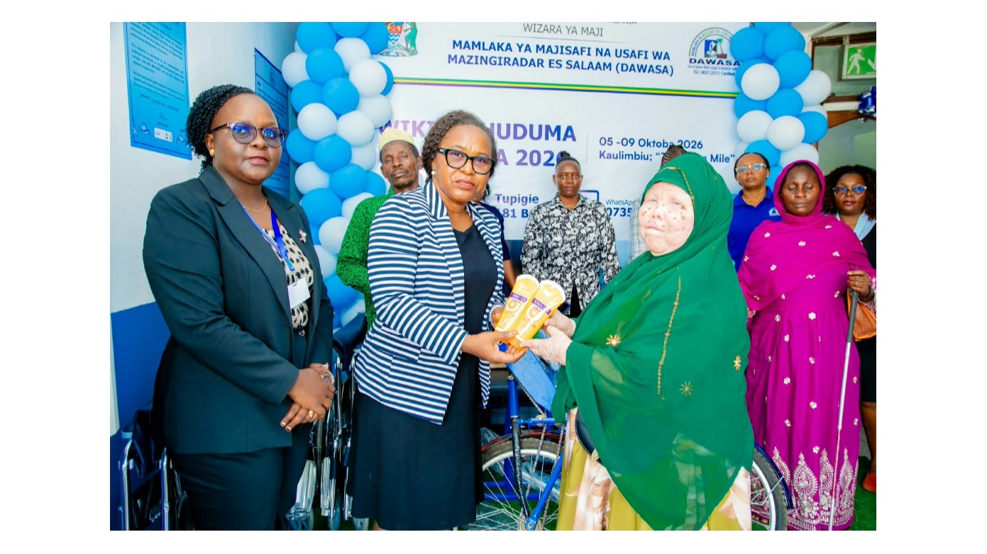 DAWASA YAPELEKA TABASAMU KUNDI MAALUM WIKI YA HUDUMA KWA WATEJA