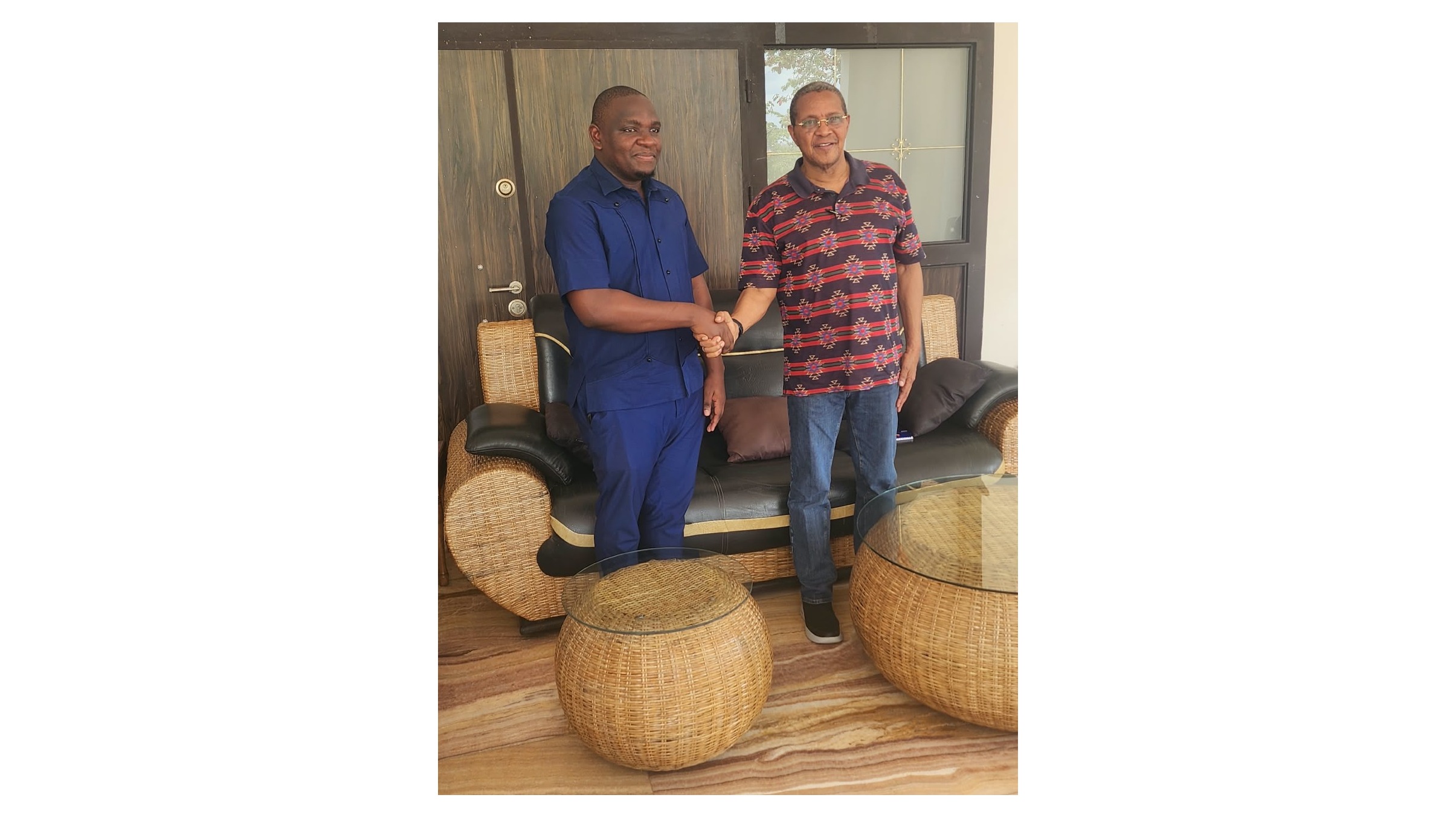 DKT. KIKWETE APONGEZA HUDUMA YA MAJI CHALINZE, AIPA USHAURI DAWASA