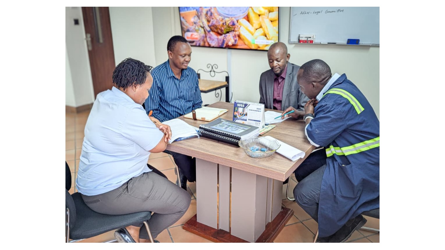 DAWASA YAWATEMBELEA WATEJA WAKUBWA, YASISITIZA ULIPAJI BILI